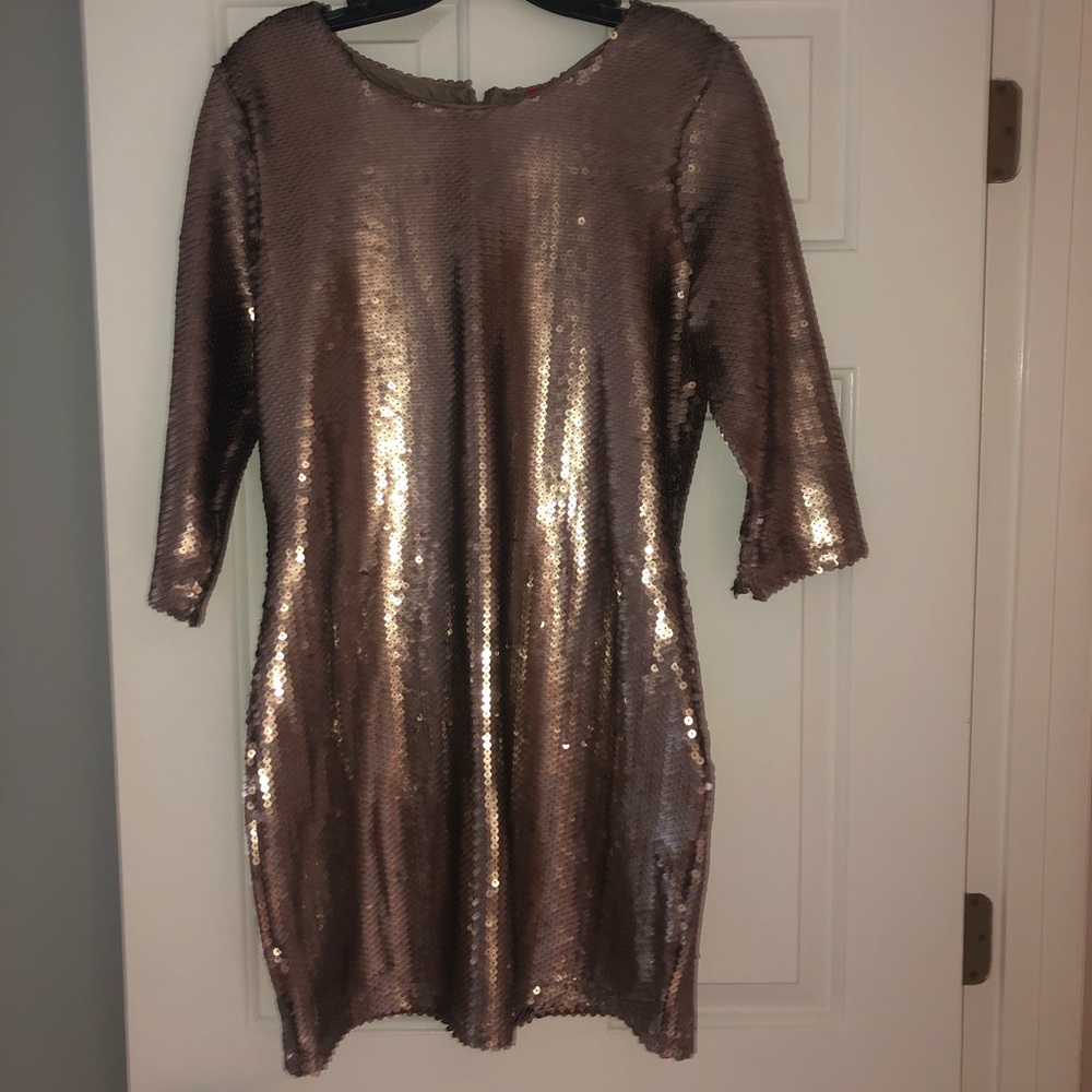 NWT GOLD SEQUIN DRESS